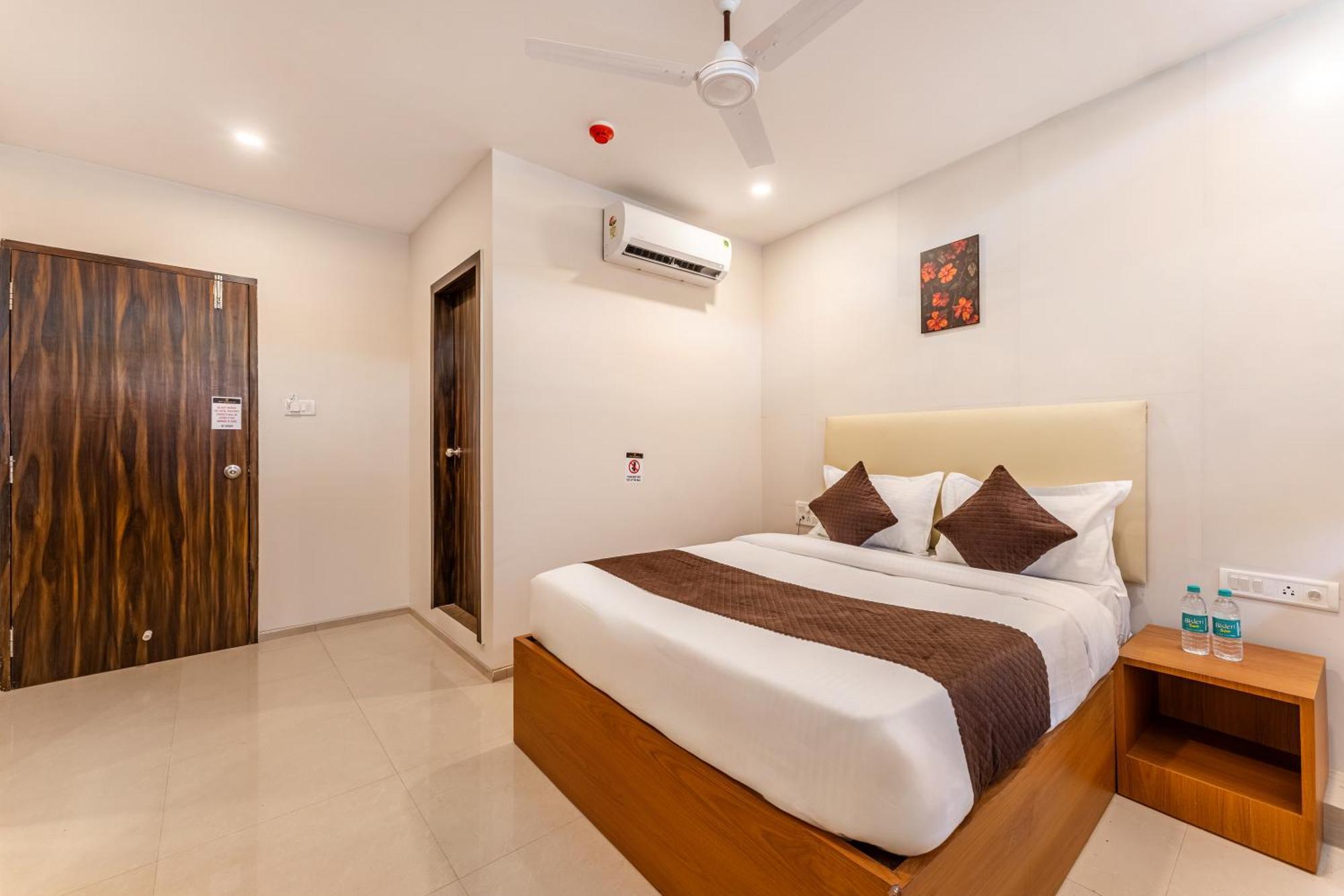 Metropolis Business Hotel Panaji Exterior photo