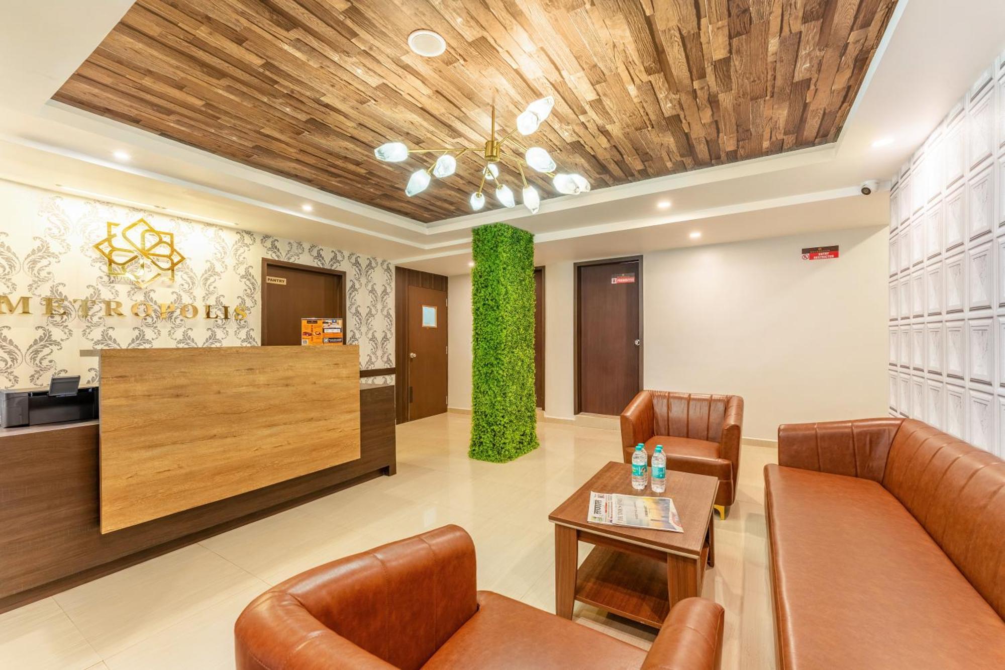 Metropolis Business Hotel Panaji Exterior photo