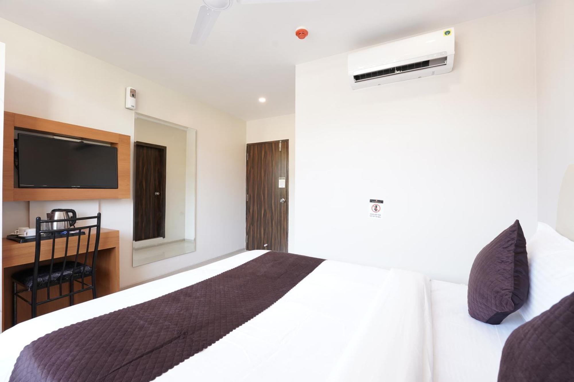 Metropolis Business Hotel Panaji Exterior photo