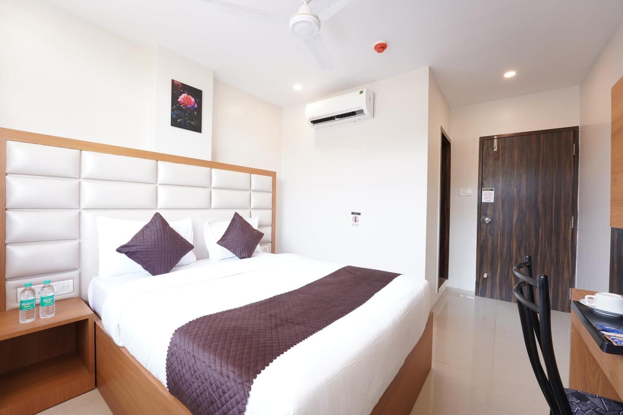 Metropolis Business Hotel Panaji Exterior photo