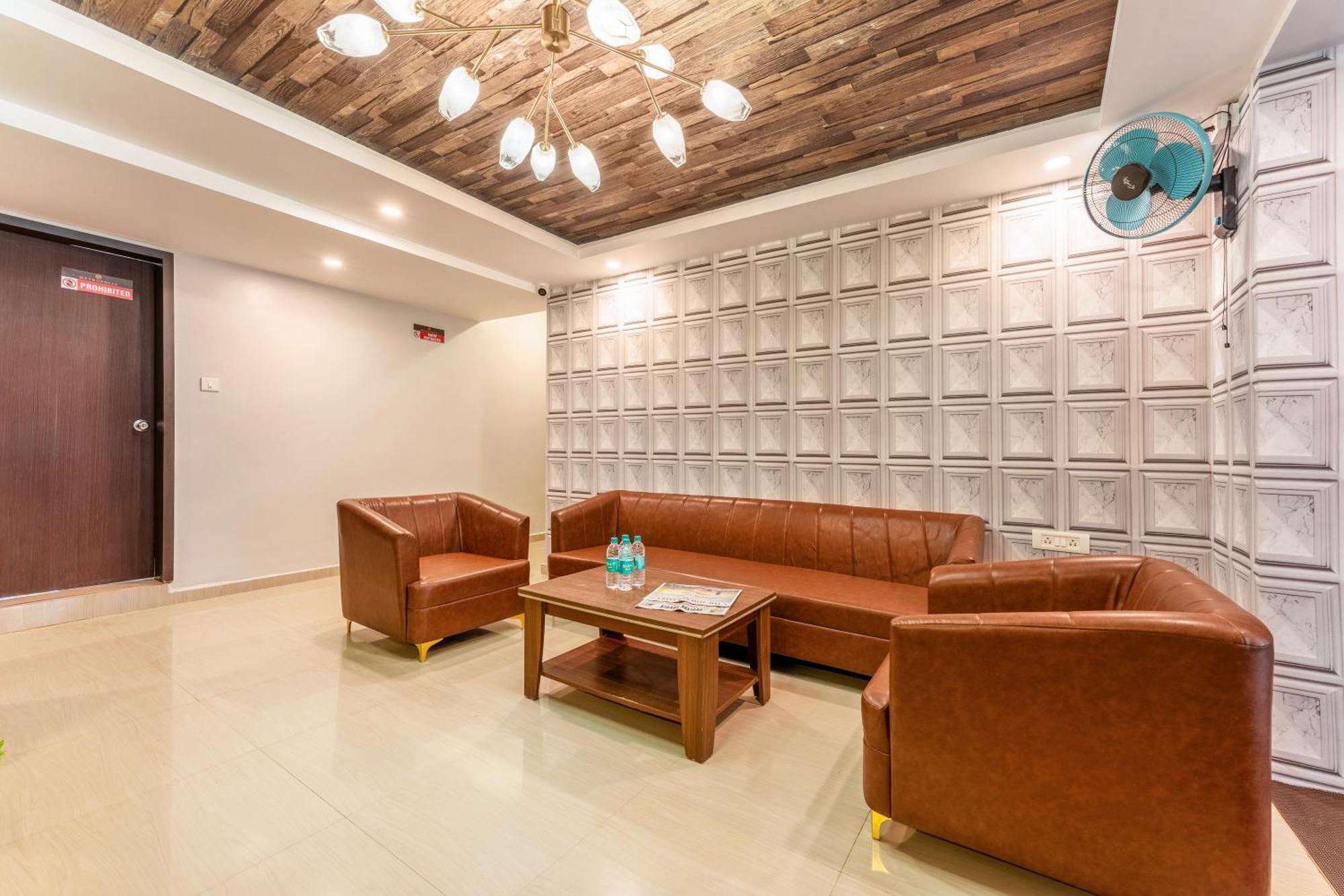 Metropolis Business Hotel Panaji Exterior photo