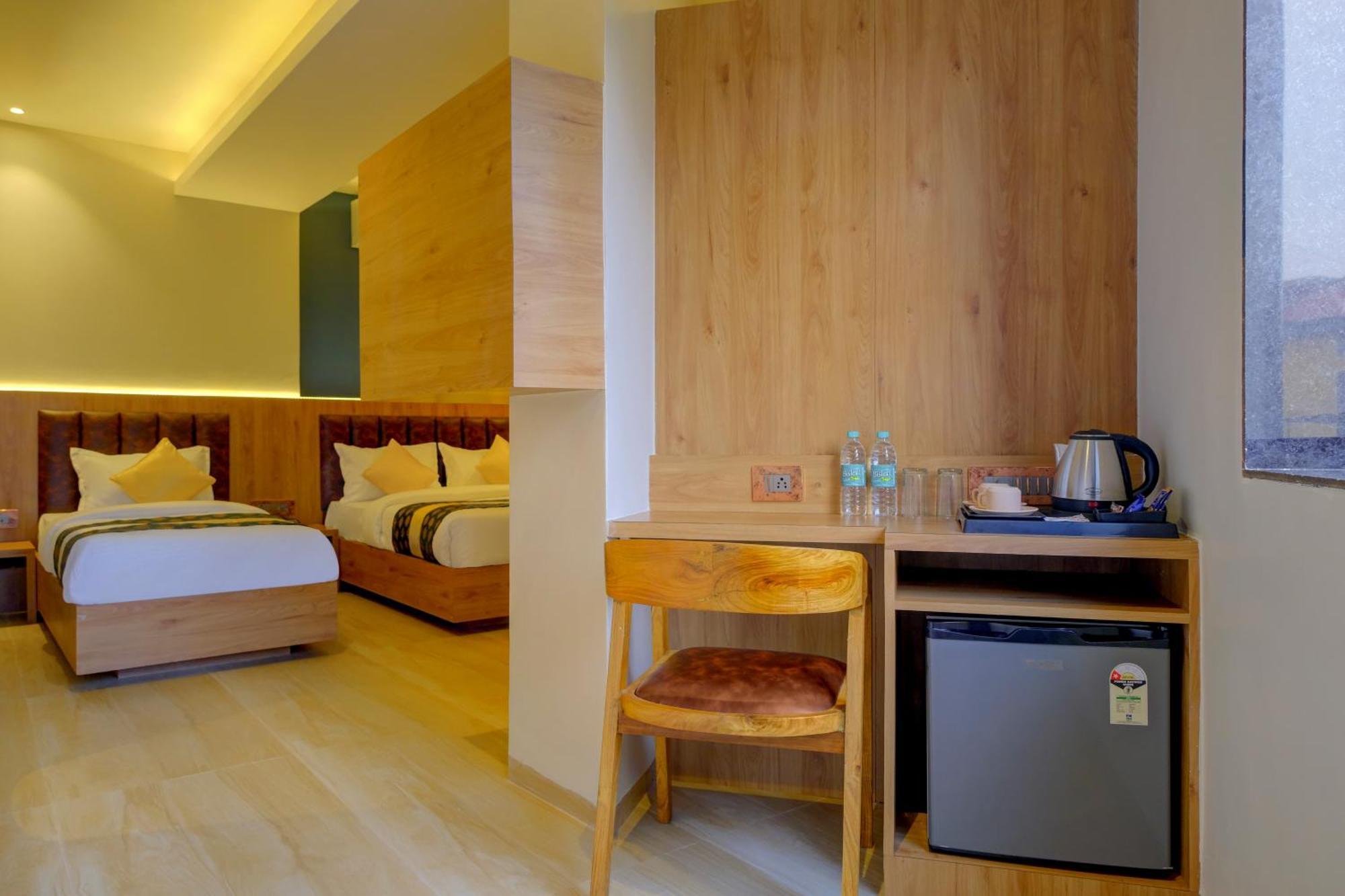 Metropolis Business Hotel Panaji Exterior photo